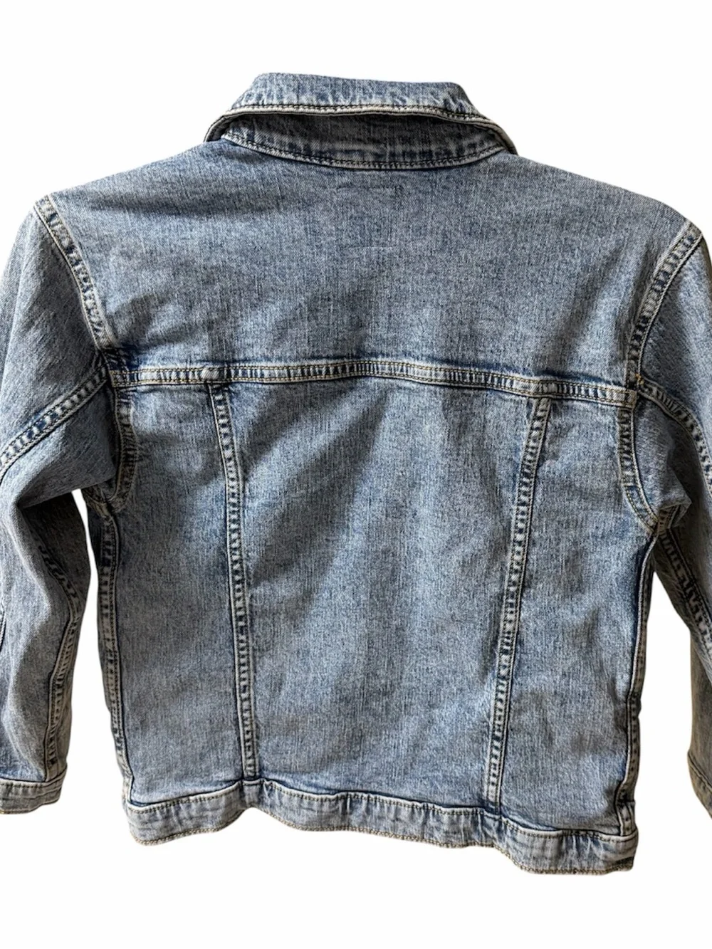 Art Class Kids Light Wash Distressed Denim Trucker Jacket Sz M (8)